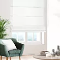 Roleta rzymska biała z wodoodpornej tkaniny o welurowej strukturze