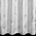 Zasłona  biało, srebrna zdobiona błyszczącym motywem egzotycznych liści 140x250 cm przelotki - ZARIA