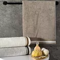 Ręcznik kąpielowy 50x90 cm bawełniany kolor jasnoszary z bordiurą w pasy 550 g/m2 NIKO