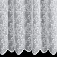 Firana szyta na taśmie 5 cm biała z matowej tkaniny z efektem drobnego deszczyku, zdobionej delikatnie połyskującym haftem