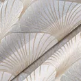Roleta rzymska biało złota z tkaniny typu BATYST z delikatnie połyskującym, geometrycznym nadrukiem na całości tkaniny, wykończona obciążnikiem