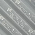 Tkanina firanowa, matowa z efektem deszczyku, z delikatnym haftem roślinnym