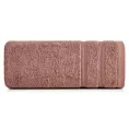 Ręcznik kąpielowy 50x90 cm bawełniany kolor ceglasty z bordiurą w formie tkanych paseczków 500 g/m2 ALINE
