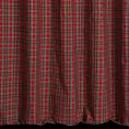 Zasłona szyta na taśmie 5 cm czerwono zielona z delikatnej tkaniny w kratkę zdobionej lurex nicią