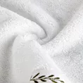 Ręcznik do rąk 30x50 cm bawełniany kolor biało, oliwkowy zdobiony haftowaną bordiurą 500 g/m2 SELENE