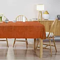 Obrus szyty DORA - HIT ceglasty z miękkiej tkaniny o welurowej strukturze