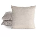 Poszewka na poduszkę 45x45 cm z tkaniny szyfonowej kolor beżowy zdobiona moherową nicią REINA Eva Minge