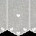 Tkanina firanowa zazdrostka zdobiona haftowaną aplikacją w kształcie serduszek