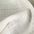 Poszewka szyta kremowa z tkaniny w stylu eko o naturalnym splocie, z efektem melanżu, wykończona obciążnikiem