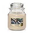 YANKEE CANDLE - Średnia świeca zapachowa w słoiku - Seaside Woods