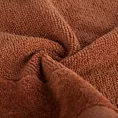 Ręcznik kąpielowy 70x140 cm bawełniany kolor ceglasty zdobiony welwetową bordiurą  500 g/m2 FERO