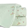 Ręcznik kąpielowy 50x90 cm bawełniany kolor miętowy zdobiony haftem różyczek DALIA