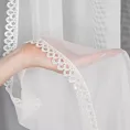 Firana biała z ozdobną koronką i troczkami w zestawie 400x250 cm na taśmie - CAROLINE