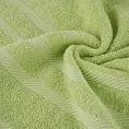 Ręcznik kąpielowy 70x140 cm bawełniany kolor jasnozielony z ozdobną bordiurą 500 g/m2 MILO