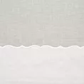 Tkanina firanowa, matowa wykończona efektownym podwinięciem zdobionym kordonkowym haftem