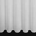 Firana szyta na taśmie 5 cm biała z delikatnej tkaniny z lekkim połyskiem o niestandardowej wysokości, wykończona obciążnikiem