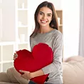 Poduszka w kształcie serca 45 x 45 cm welwetowa popielata