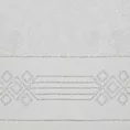 Ręcznik kąpielowy 50x90 cm bawełniany kolor biały z geometrycznym ornamentem 520 g/m2 KAMELA
