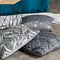 Poszewka na poduszkę 40x40 cm bawełniana, stalowa ze srebrnym nadrukiem FABIO