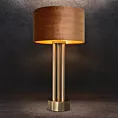 Lampa stołowa brązowo, złota PERI o minimalistycznej podstawie i welwetowym abażurem