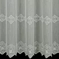 Firana szyta na taśmie 5 cm kremowa z matowej tkaniny z efektem deszczyku, zdobionej klasycznym haftem