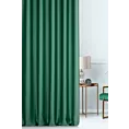 Zasłona szyta na taśmie 5 cm zielona z gładkiej zaciemniającej tkaniny typu dimout