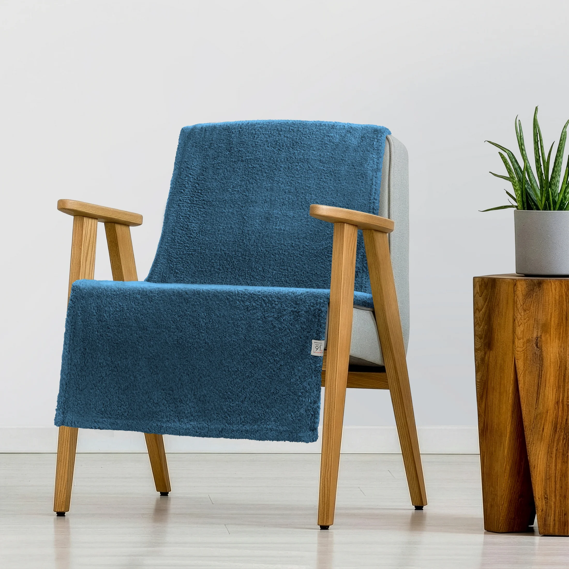 Narzuta na fotel z polaru 70x160 cm turkusowa LORI Design 91 | 