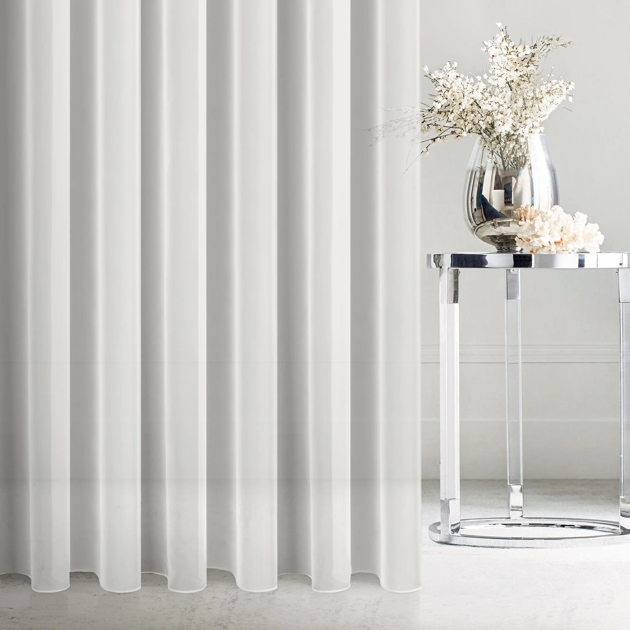 Tkanina firanowa mleczny woal o półprzezroczystej strukturze