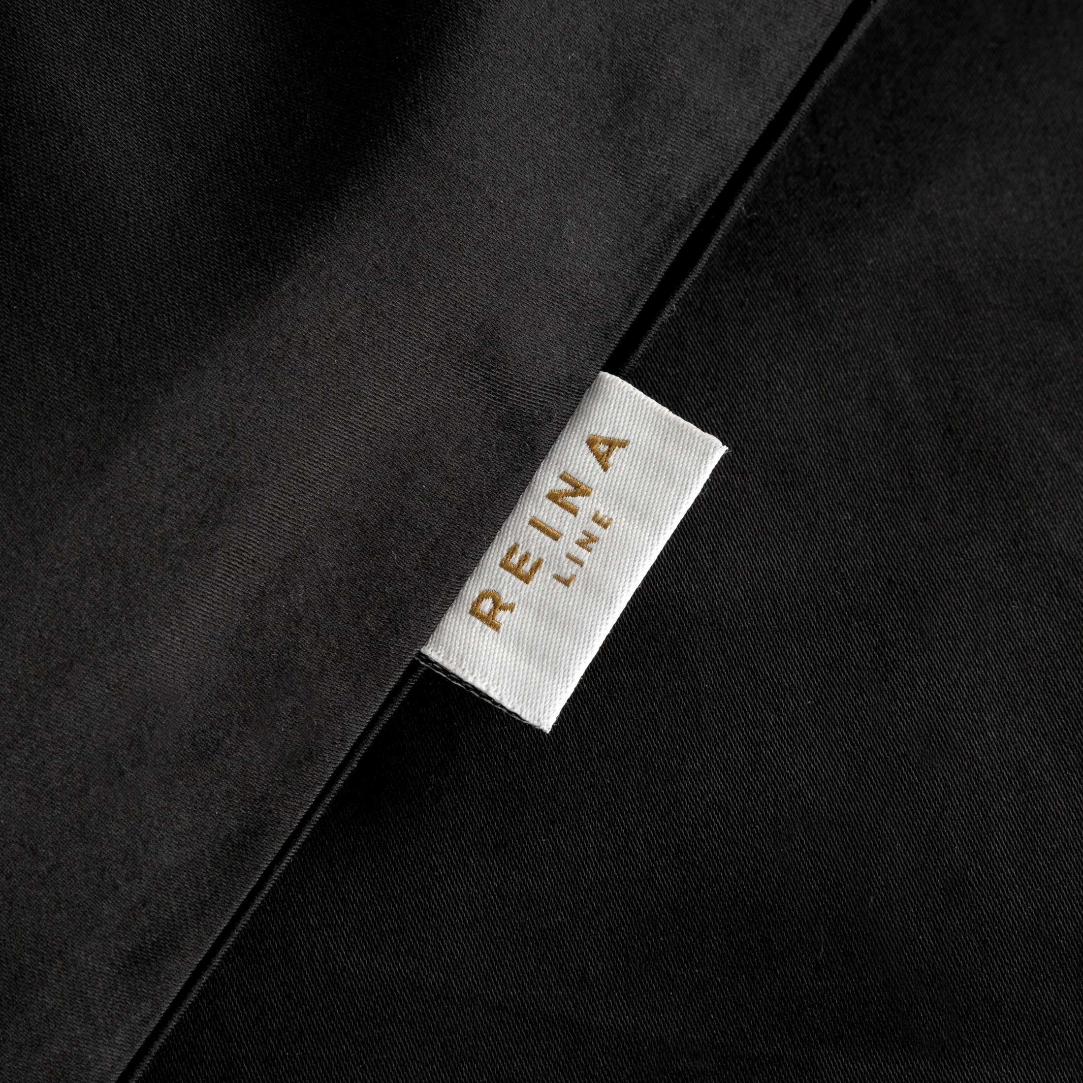 Pościel 160x200 cm komplet 3 częściowy gładka z makosatyny bawełnianej kolor czarny DELIA Reina Line