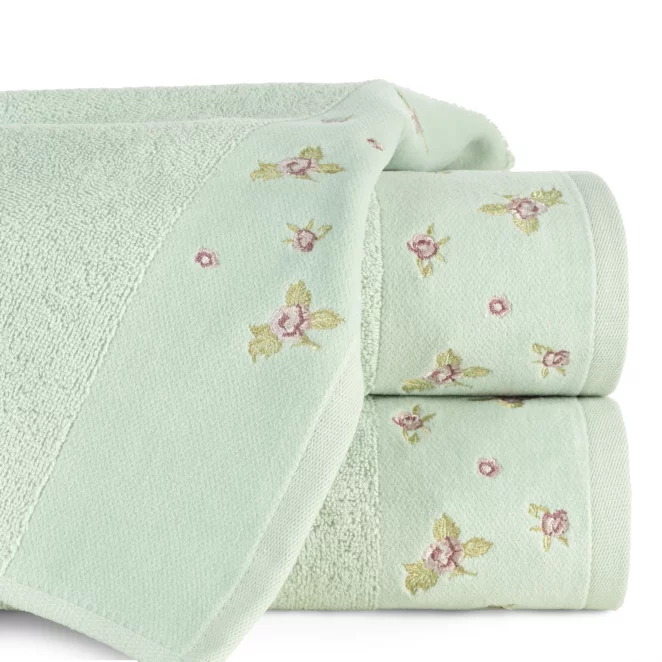 Ręcznik kąpielowy 50x90 cm bawełniany kolor miętowy zdobiony haftem różyczek DALIA