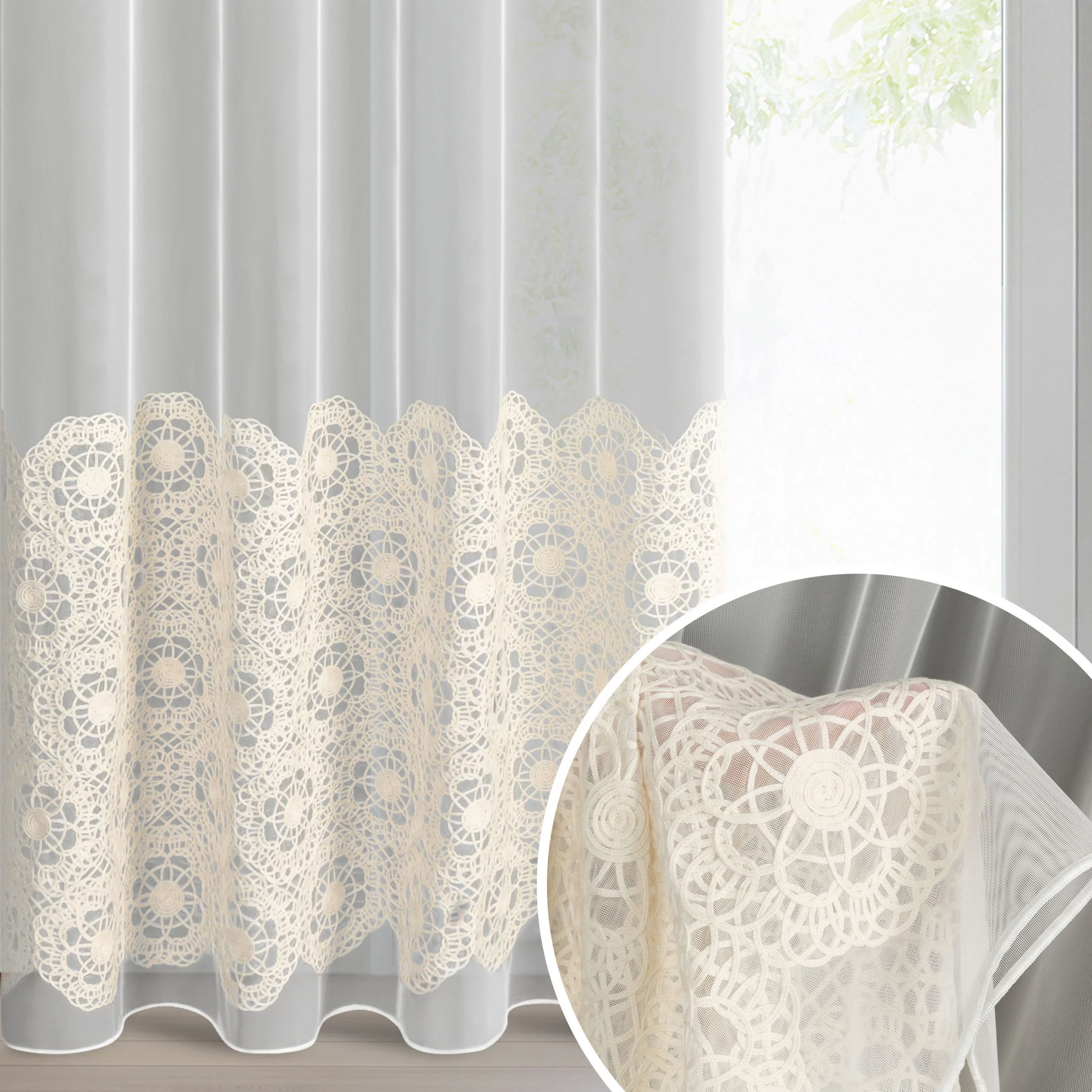 Firana beżowa z tkaniny typu peru zdobiona aplikacją 140x250 cm przelotka - LIZA | eurofirany