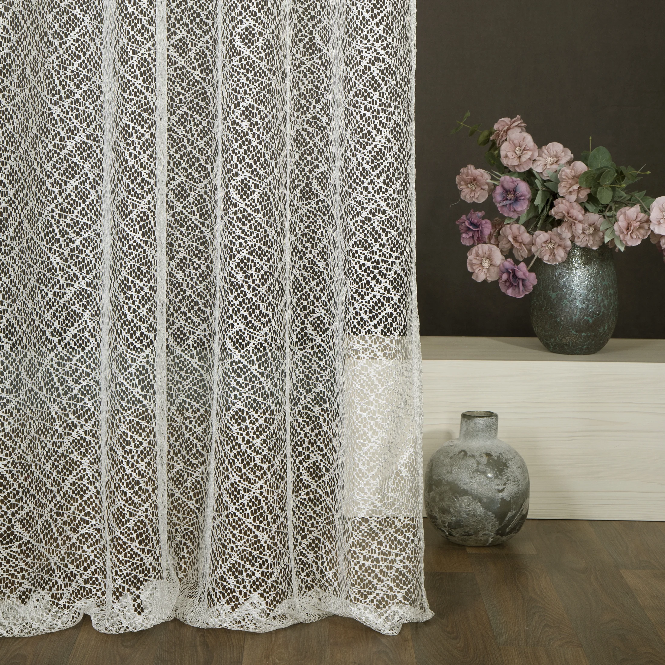 Firana kremowa o strukturze pajęczej sieci 140x250 cm przelotka AMANDA | eurofirany