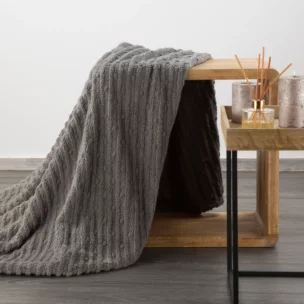 Koc 200x220 cm stalowy z wytłaczanym wzorem pasów LISA Design 91
