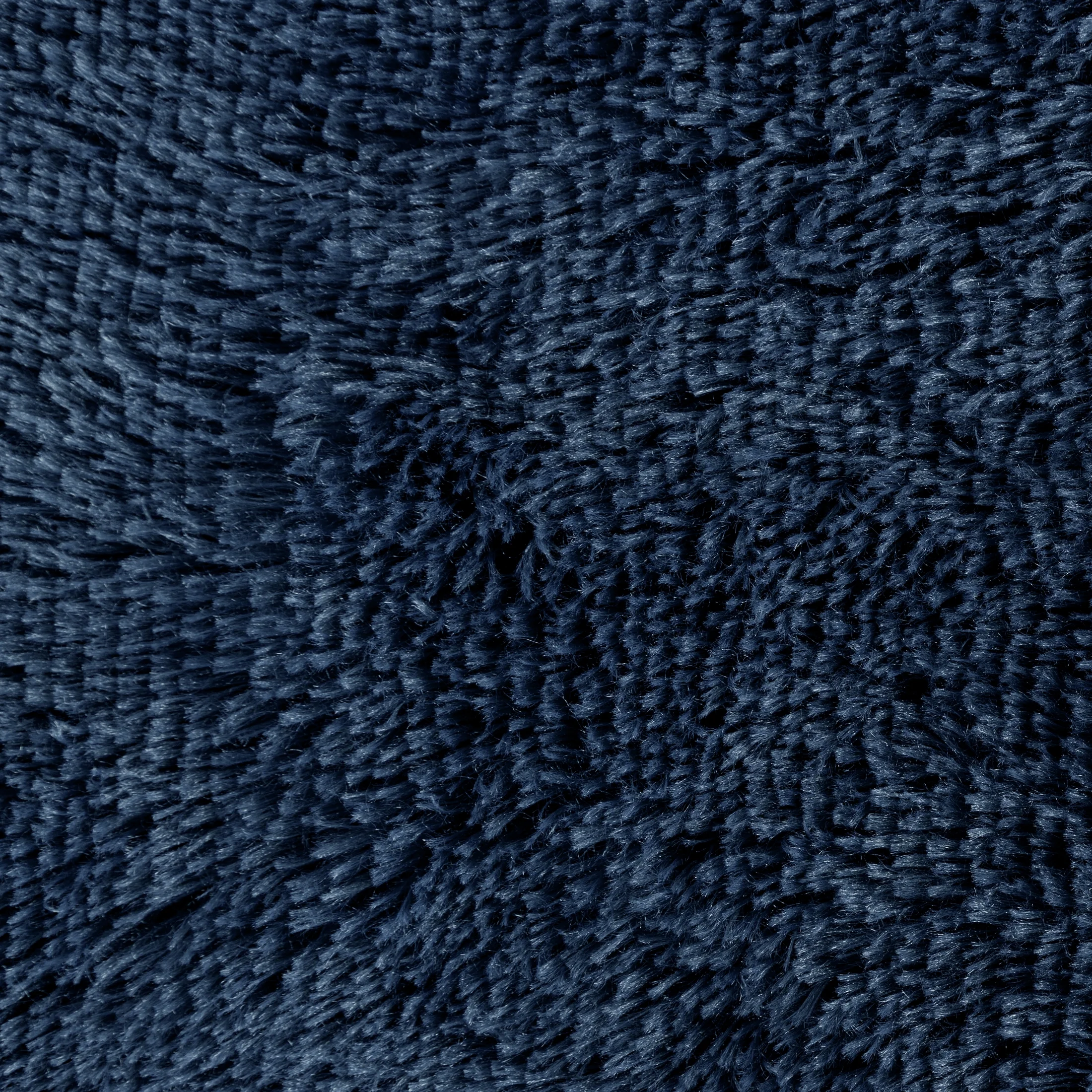 Narzuta na fotel-koc o strukturze miękkiego futra 70x160 cm granatowa TIFFANY Design 91