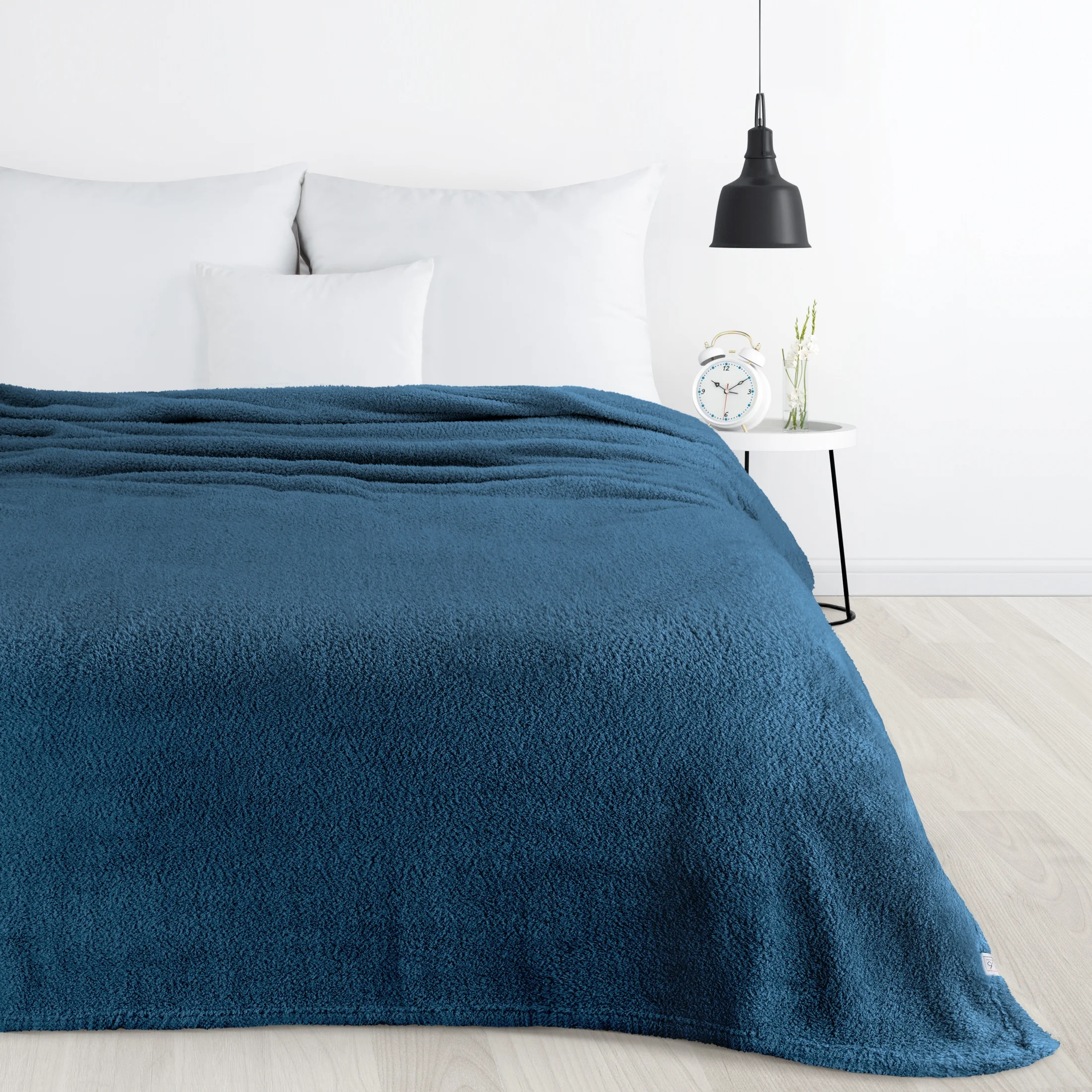 Koc polarowy 170x210 cm turkusowy LORI Design 91