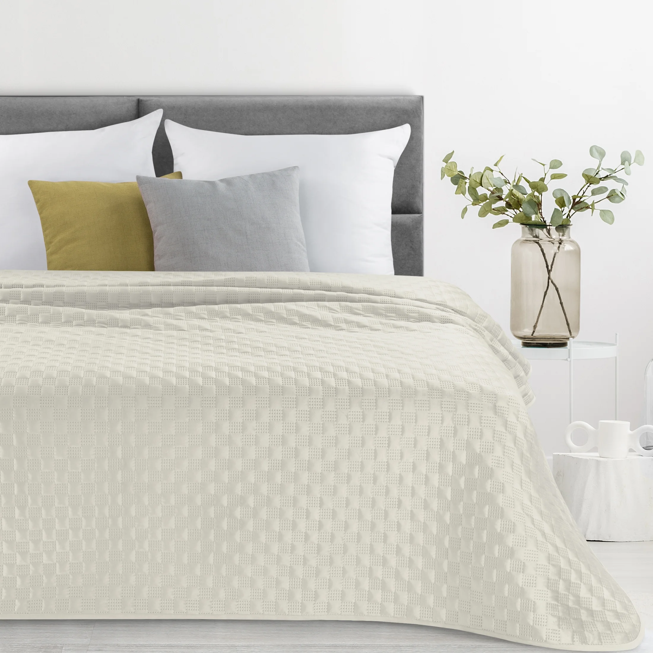 Narzuta welwetowa kremowa 200x220 cm pikowana metodą hot press SOFIA 4 Eurofirany Premium | eurofirany