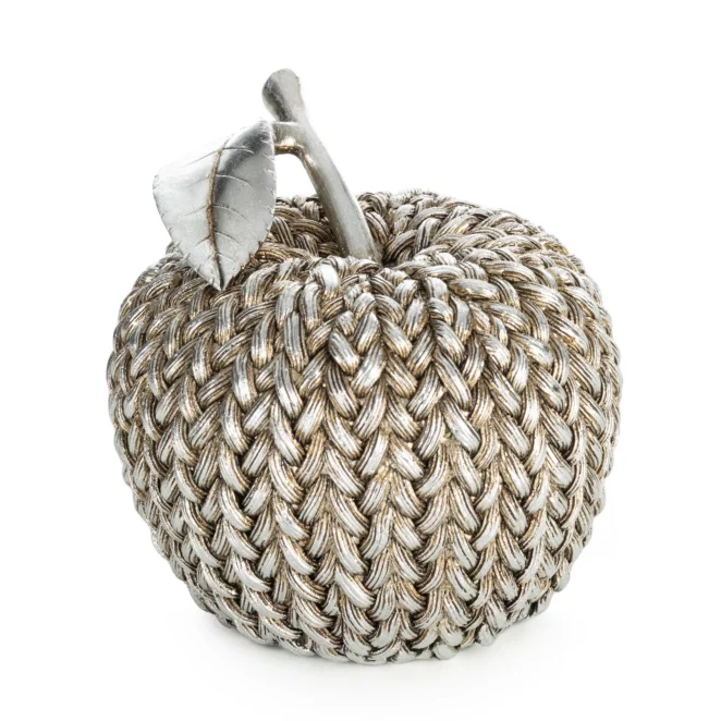 Figurka srebrna jabłko zdobiona wzorem plecionego sweterka średnica 13x13 cm MOLI