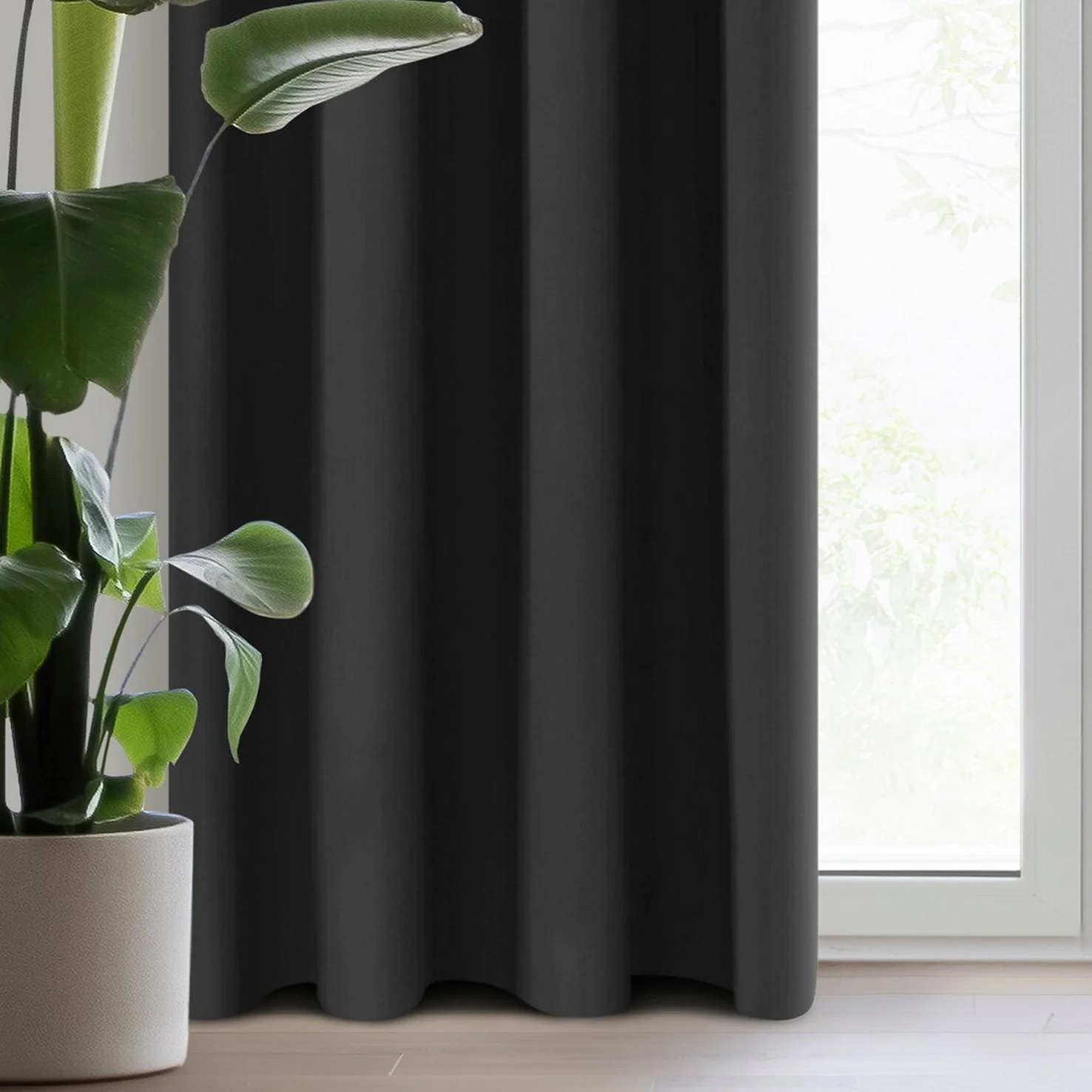 Zasłona czarna z tkaniny typu dimout 140x250 cm przelotka - NERISA