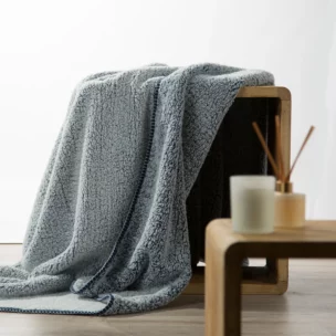 Koc bukla 150x200 cm granatowo, biały z miękkiej tkaniny KOALA Eurofirany Premium
