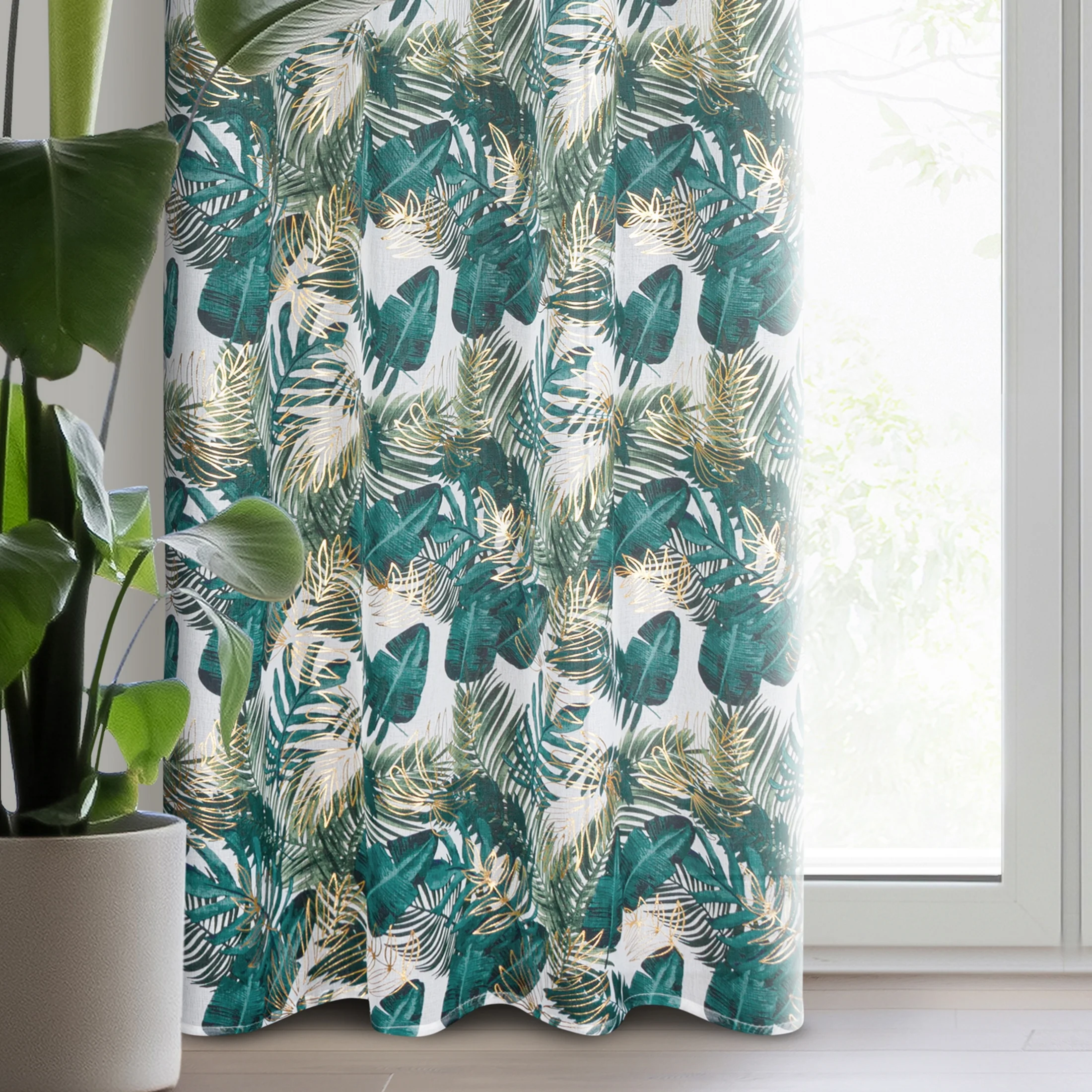 Dekoracja okienna biało, zielona z motywem botanicznym i błyszczącym nadrukiem 140x250 cm przelotka DAVOS | eurofirany