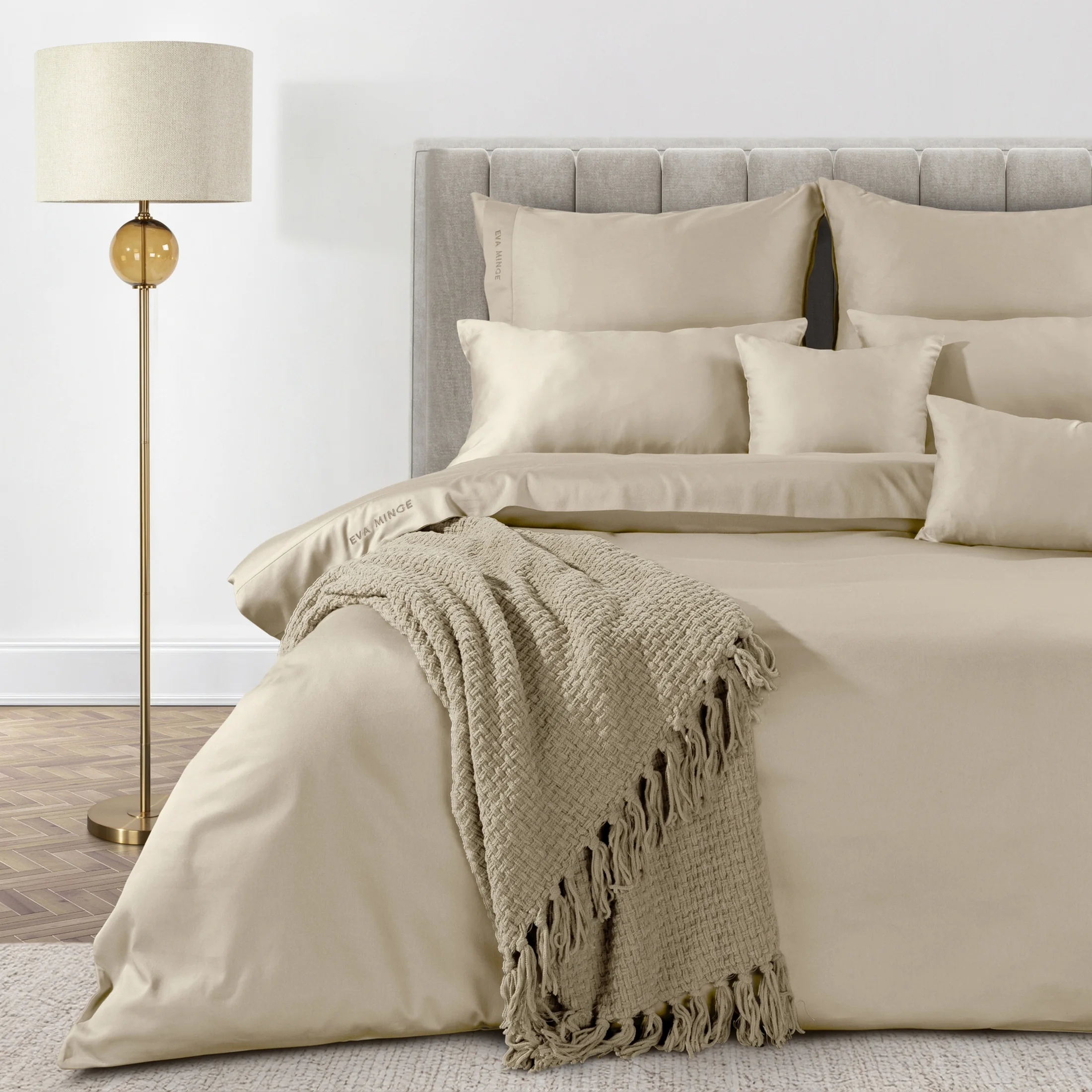 Pościel 140x200 cm z bawełny, makosatyny kolor beżowy z ozdobną kantą i haftem kolekcja MINGE ELEGANTE | eurofirany