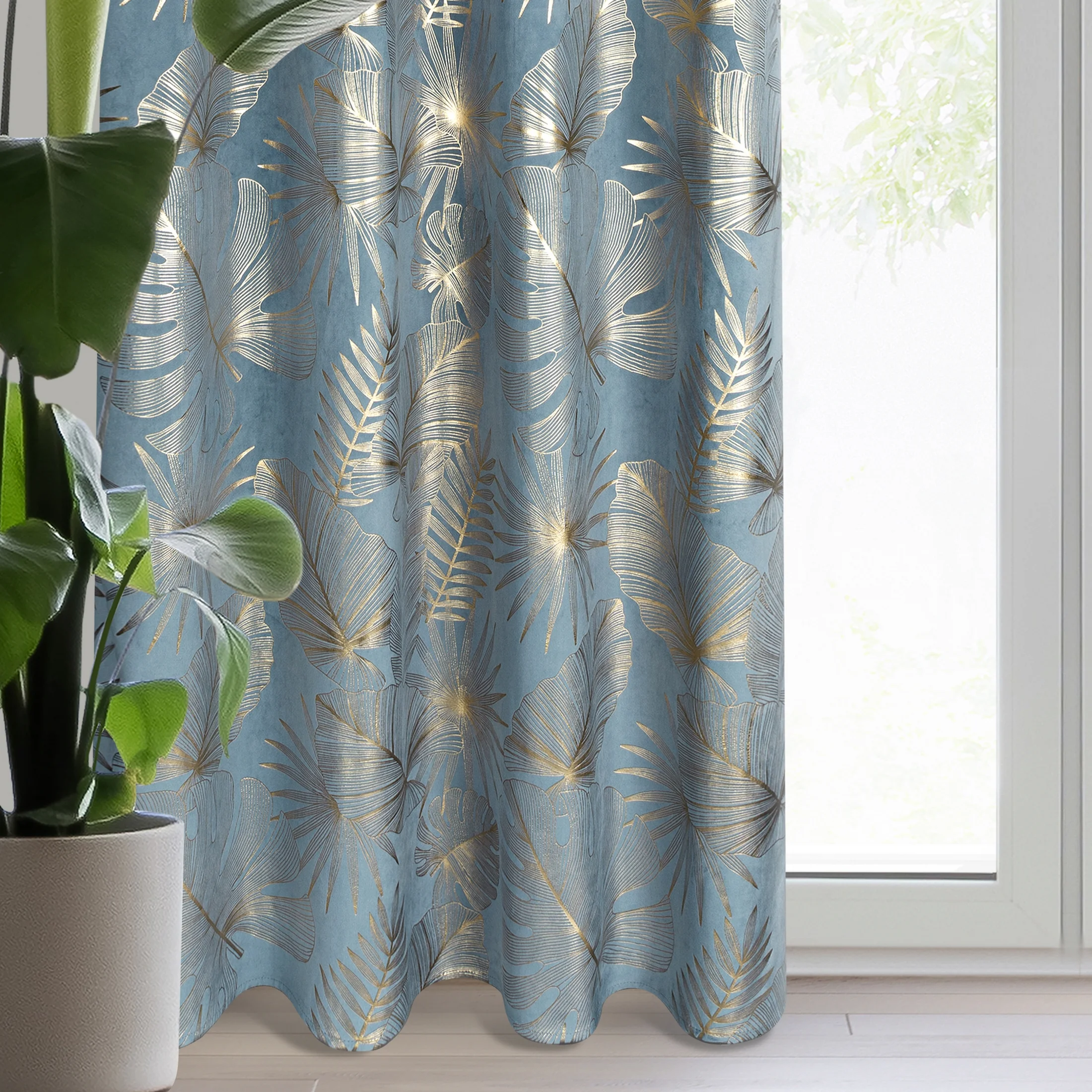 Zasłona niebiesko, szampańska z nadrukiem liści, welwetowa 135x250 przelotka ARIA | eurofirany