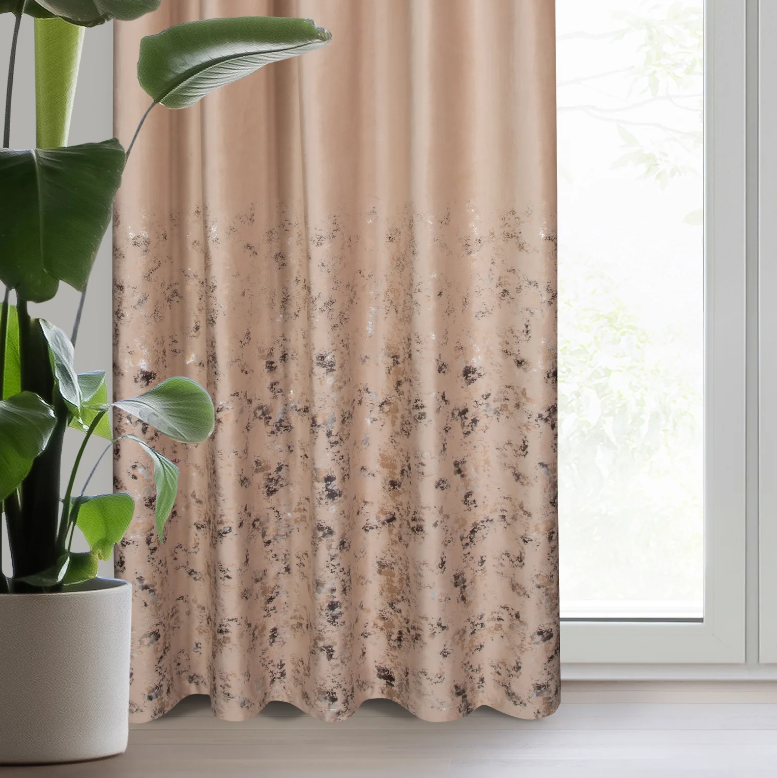 Zasłona welwetowa beżowo, szampańska z nadrukiem metalicznym 140x270 cm taśma - MARIELA | eurofirany