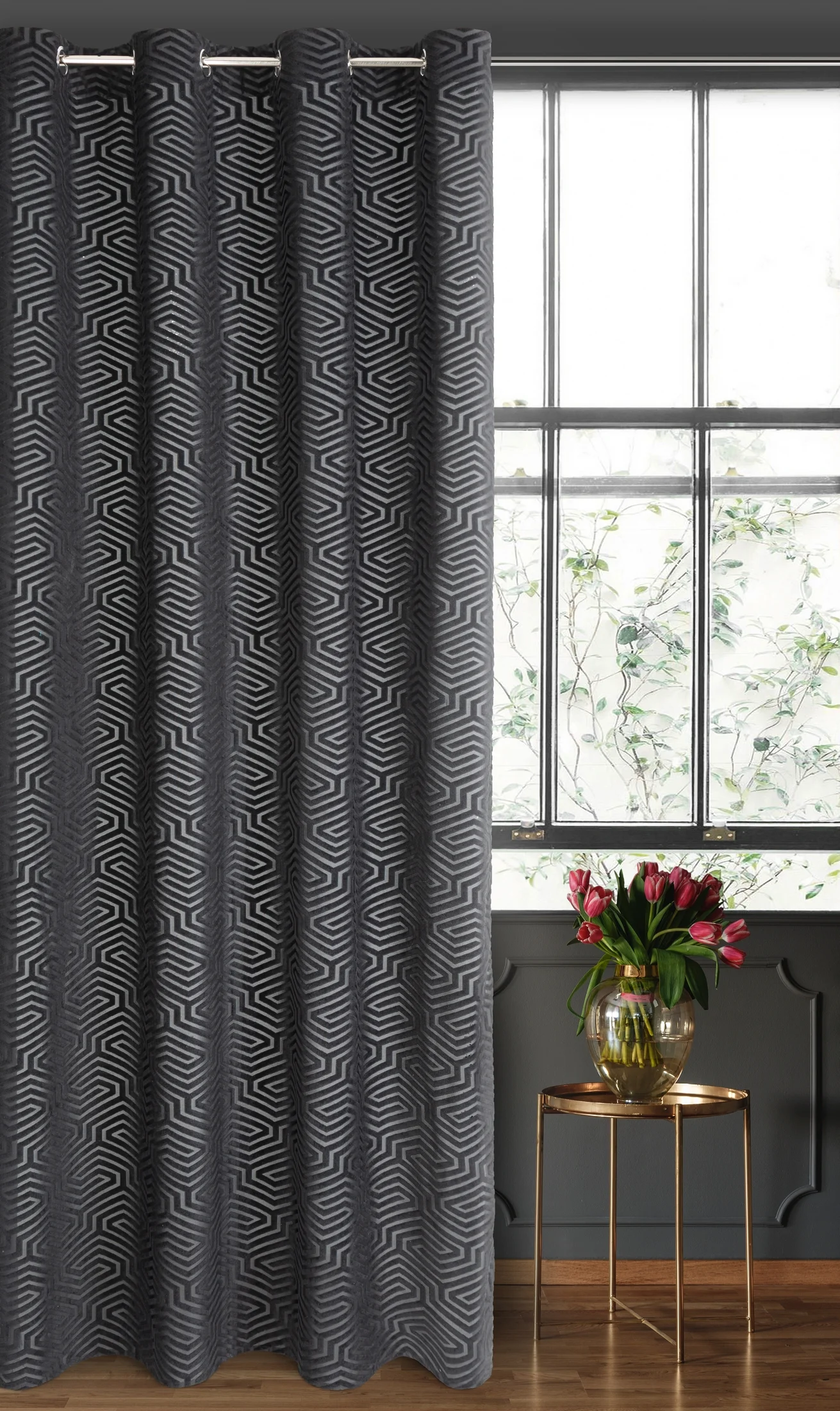 Zasłona welwetowa czarna we wzór geometryczny 140x250 przelotka - INGA - Pierre Cardin | eurofirany