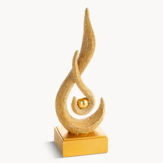 Figurka dekoracyjna złota o drobnym strukturalnym wzorze 8x5x21 cm ELDO 56