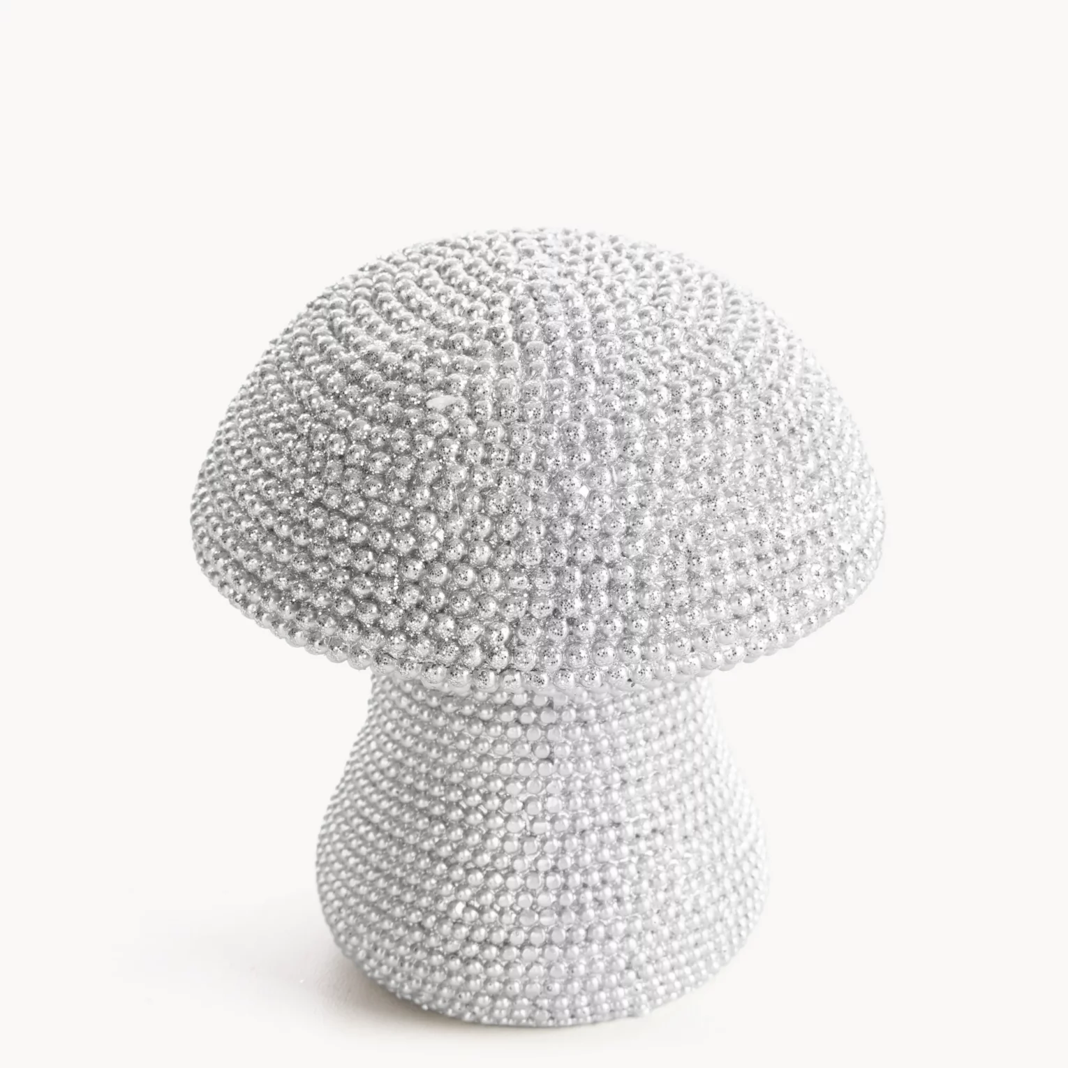 Figurka srebrna grzybek  o drobnym strukturalnym wzorze średnica 8x9 cm  ELDO