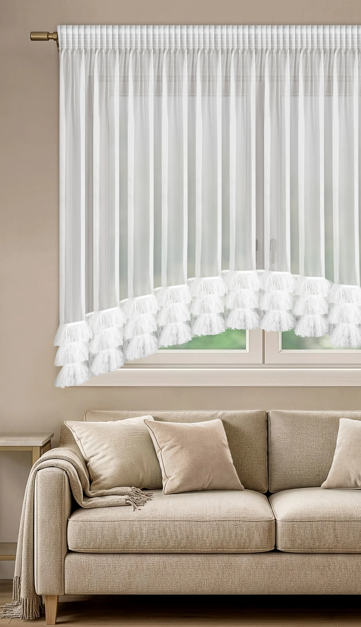 Firana biała łuk z drobnej siateczki z fantazyjną aplikacją 400x160 cm taśma - ARABELLA