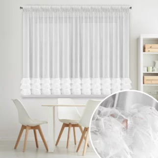 Firana biała z drobnej siateczki z fantazyjną aplikacją 400x160 cm taśma - ARABELLA