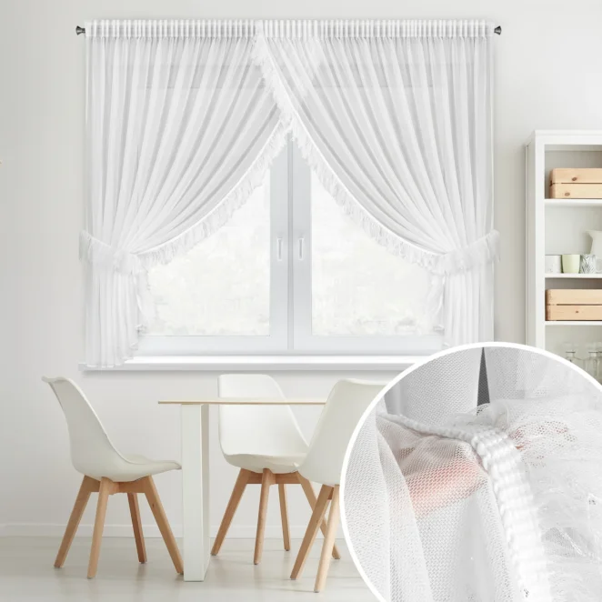 Firana biała z drobnej siateczki z fantazyjną aplikacją 400x180 cm w zestawie troczki, taśma - ARABELLA