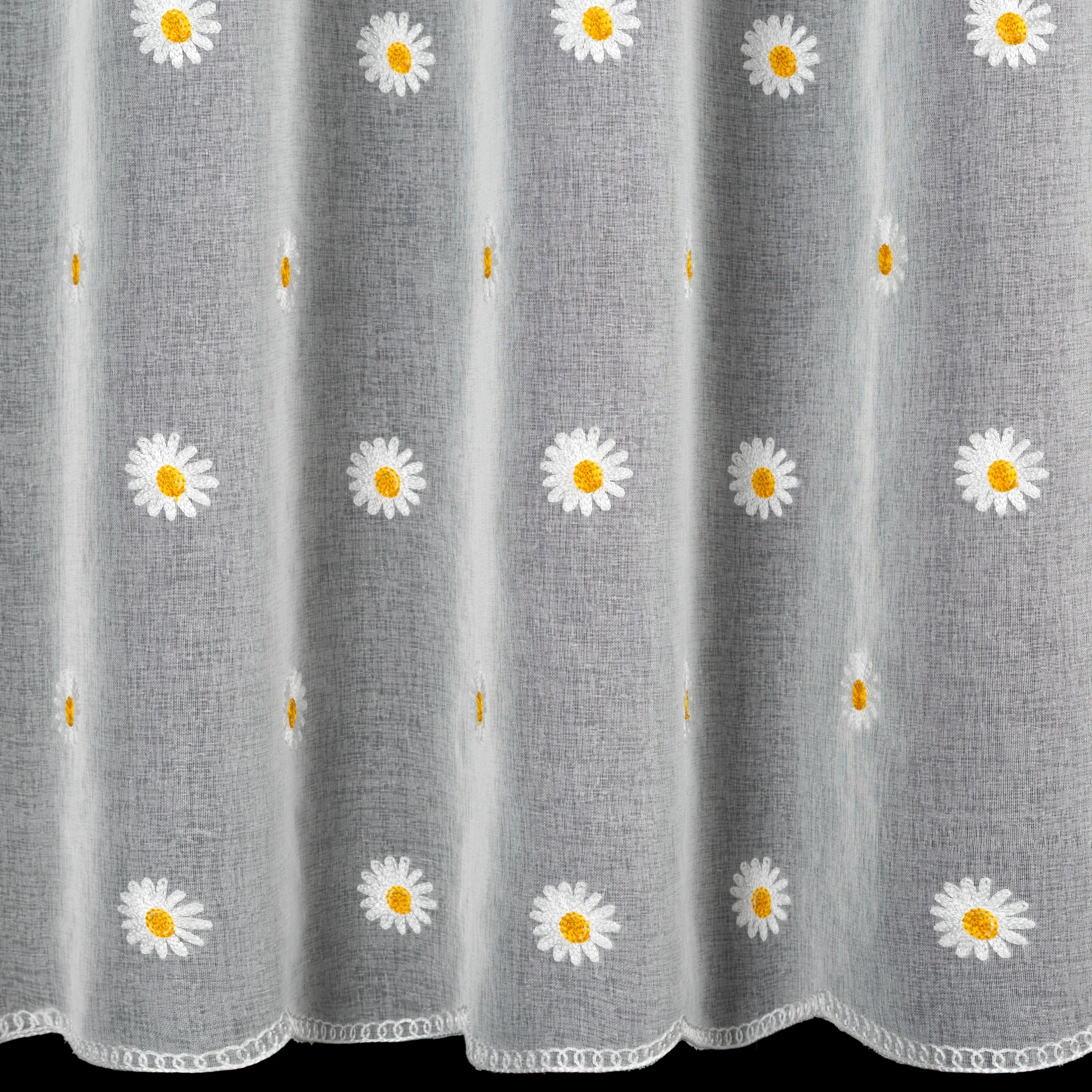 Firana biała z etaminy zdobiona haftem stokrotek 350x145 cm tunel - BELLIS